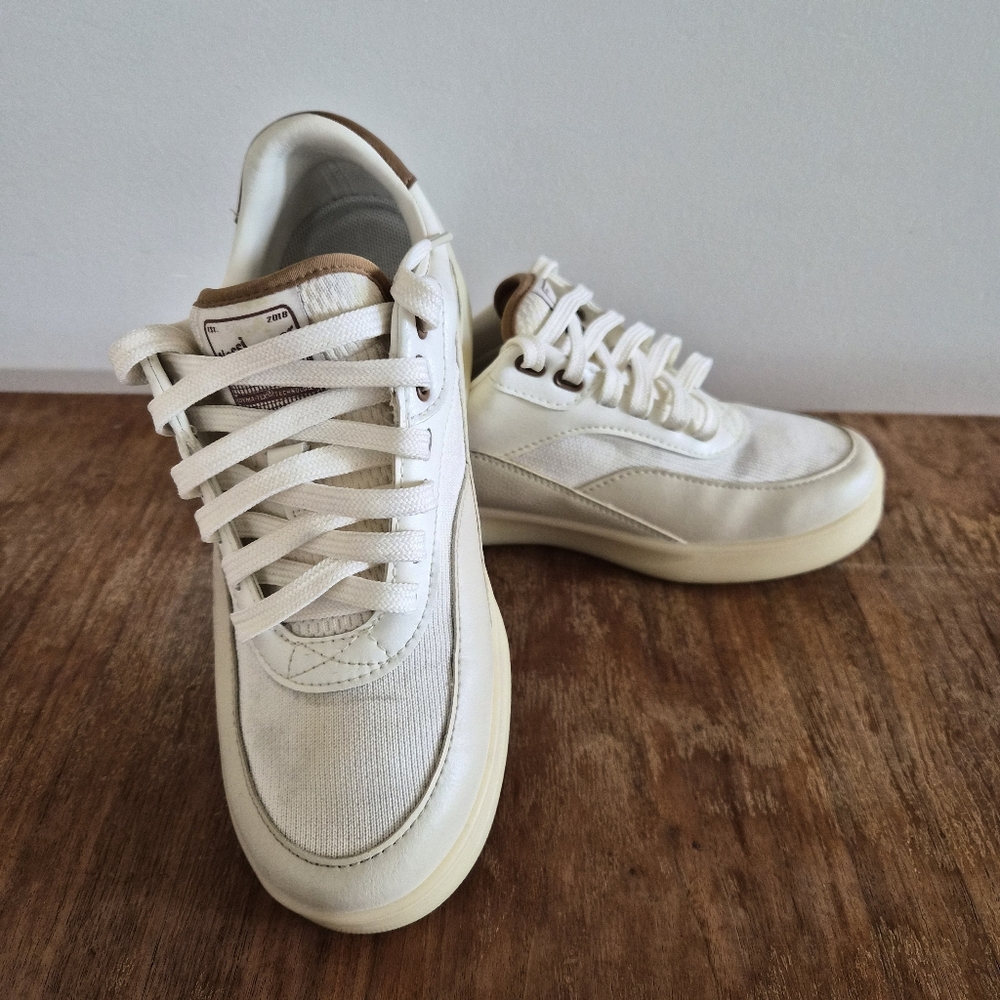 Vessi Courtside Classic Sneakers